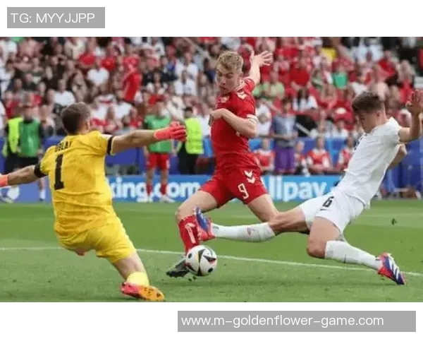 墨尔本城与悉尼FC的激烈对决谁能在澳超赛场上笑到最后